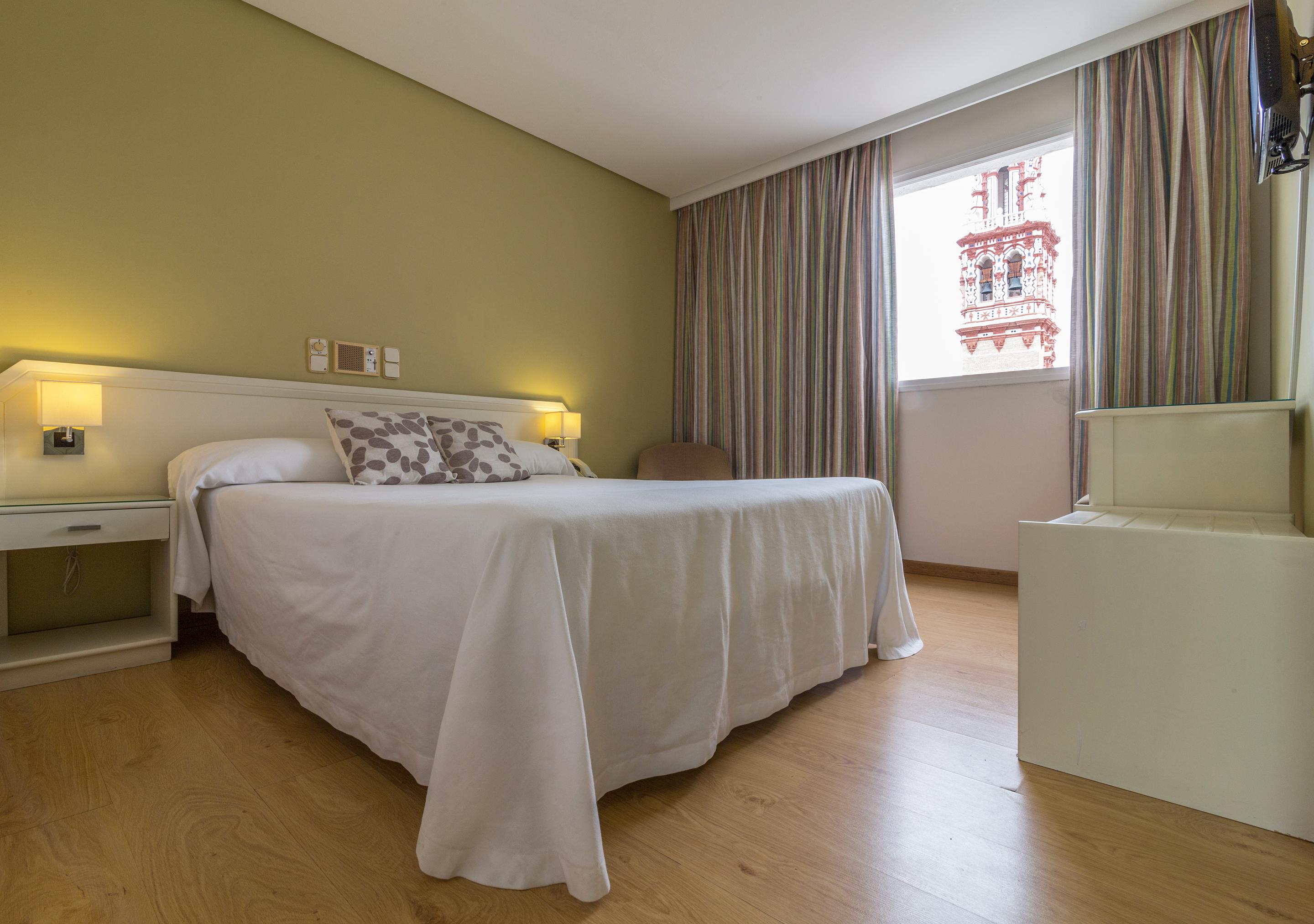 Hotel Plateria Ecija Ngoại thất bức ảnh