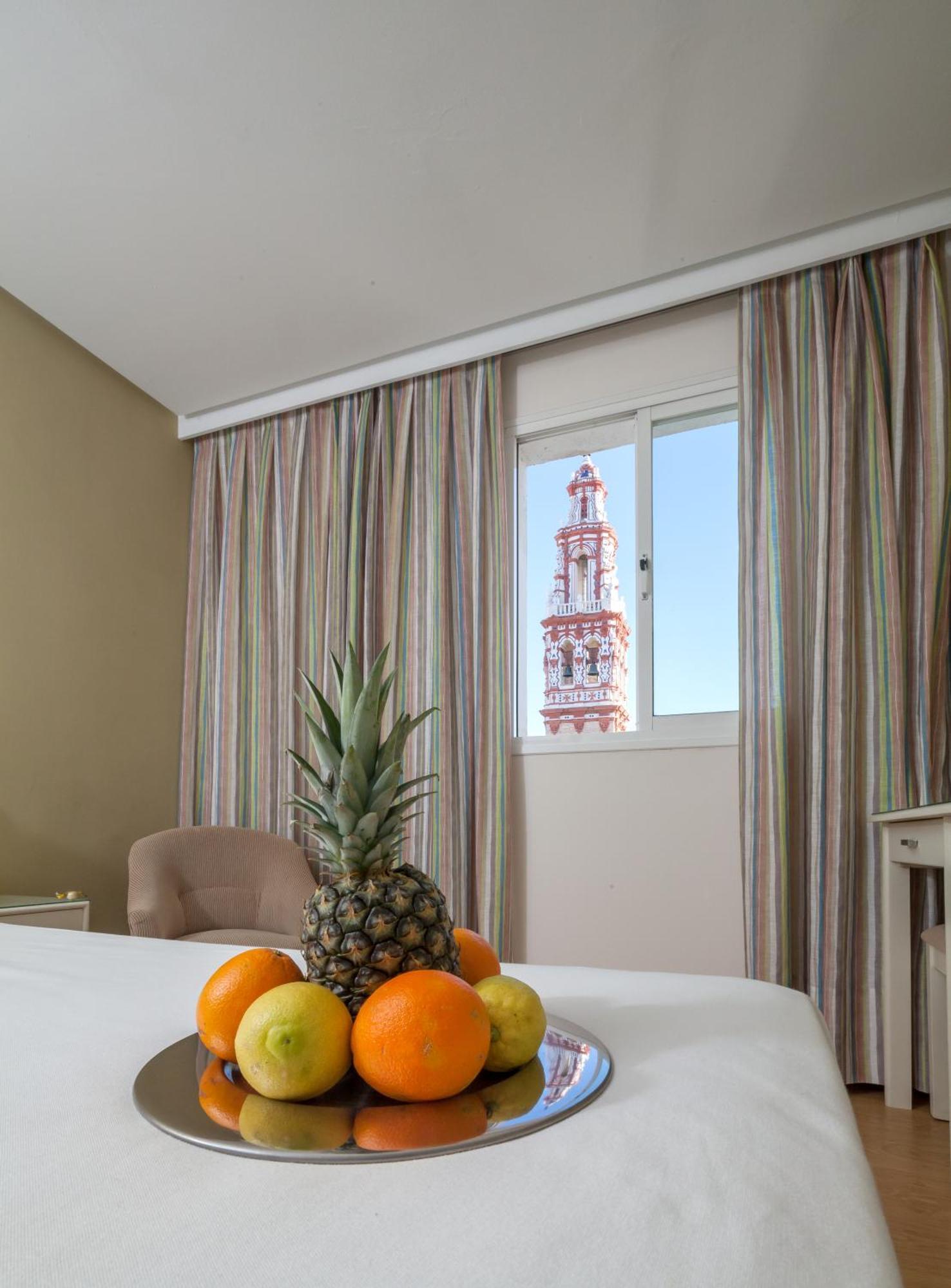 Hotel Plateria Ecija Ngoại thất bức ảnh